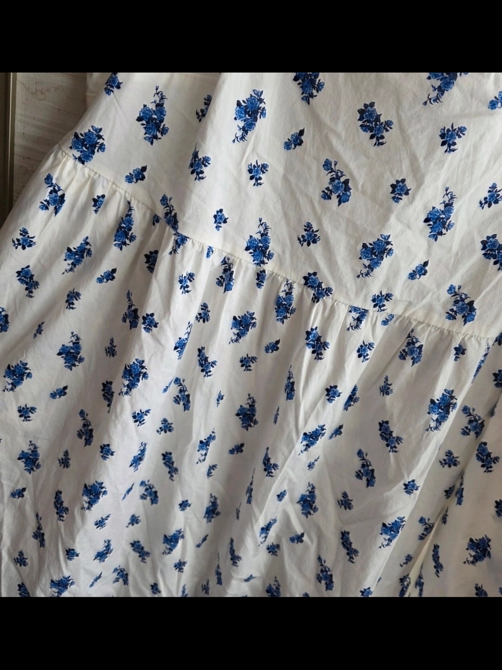 Ava & Viv White Midi Dress with Blue Floral Print Size 1X - Picture 3 of 8